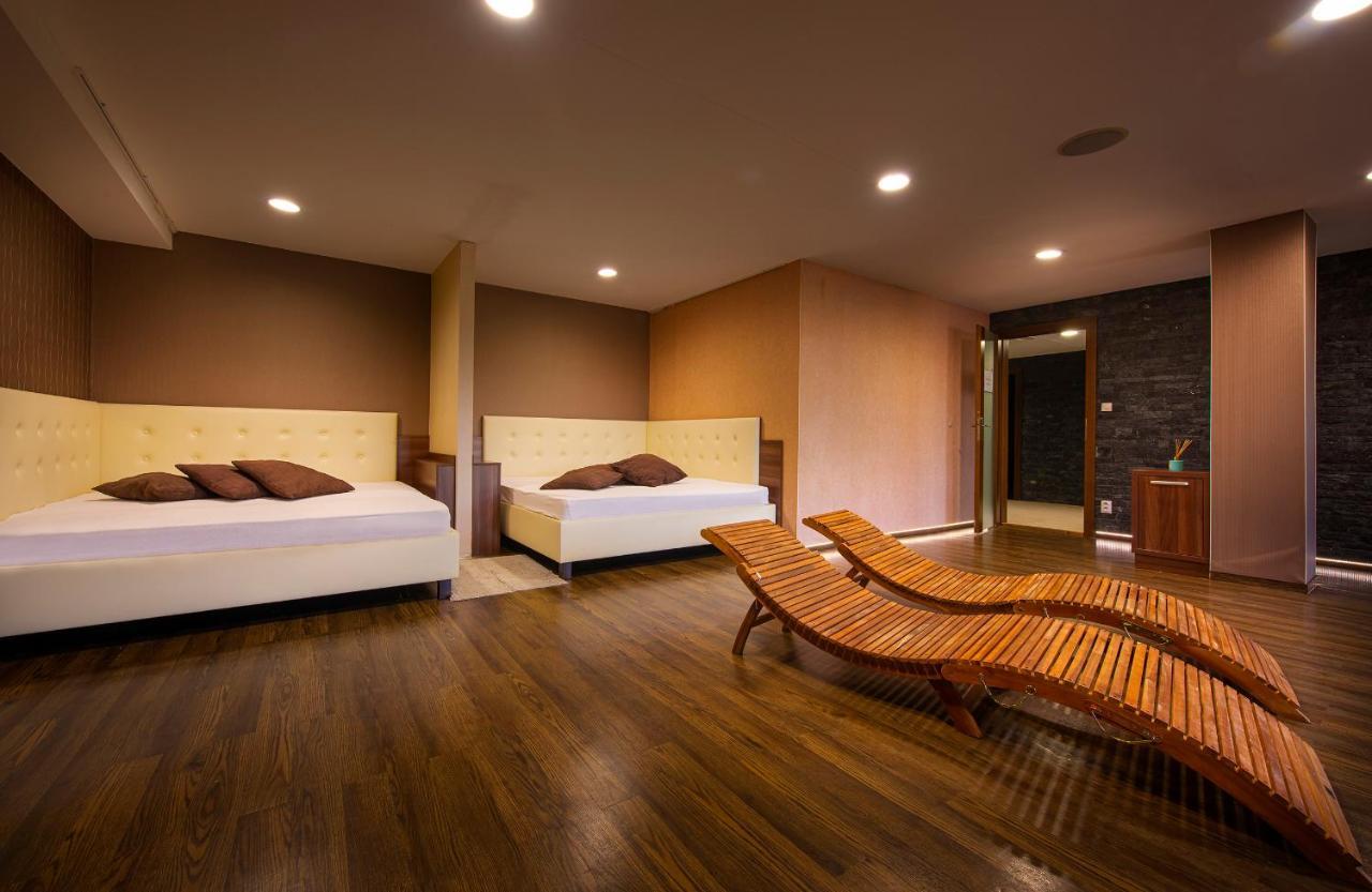 Apartmany Sileas Vel'ka Lomnica Ngoại thất bức ảnh
